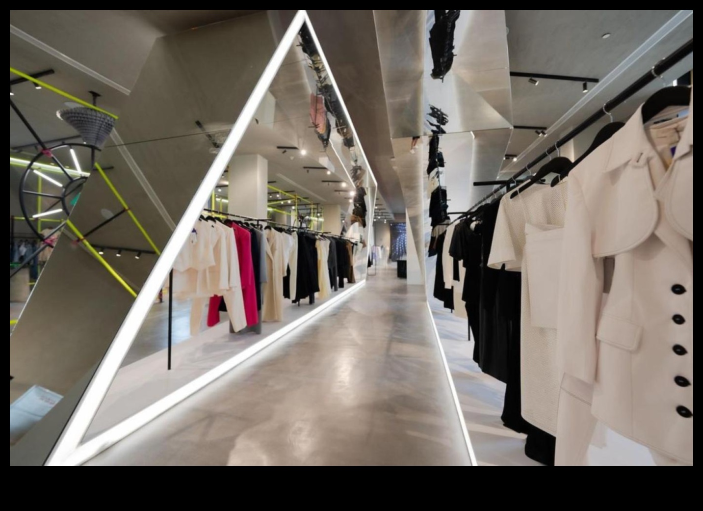 الكشف عن الأسلوب فن أحدث الأزياء والتصميم الداخلي 5 الكشف عن الأسلوب: فن أحدث الأزياء والتصميم الداخلي