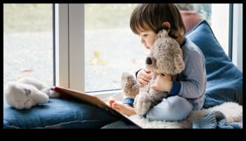 انسجام السعادة: إشراك قلب الطفل من خلال الأنشطة