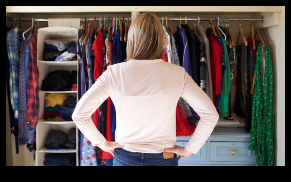 ترقيات الملابس التي يمكنك صنعها بنفسك: تحويل الأساسيات إلى مستلزمات الموضة