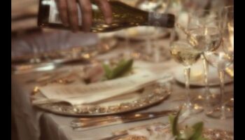 ليلة تذوق الطعام: انغمس في إبداعات العشاء الرائعة